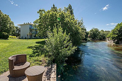Domaine de la Petit Isle - L'Isle sur Sorgue Domaine de la Petit Isle - L'Isle sur Sorgue